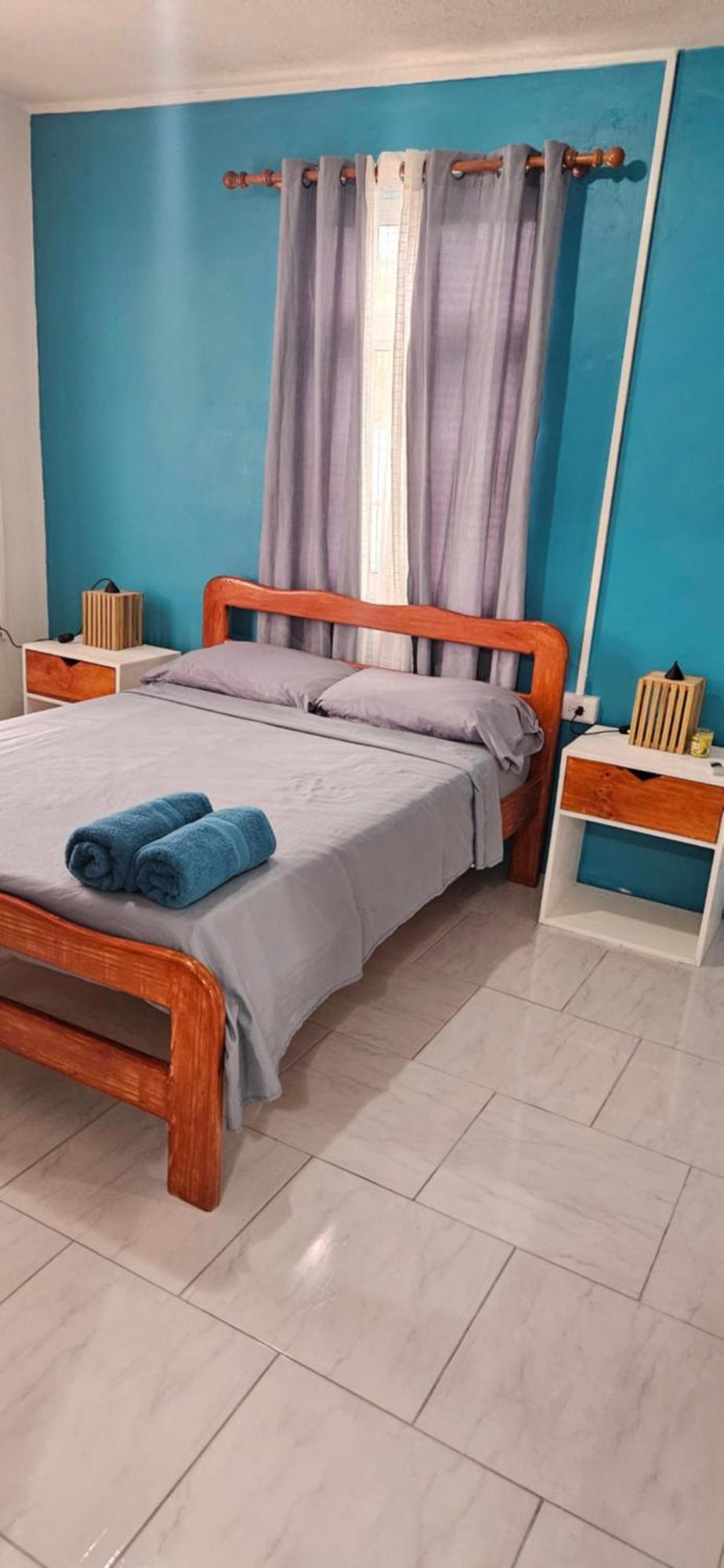 Gloria'S Hideaway Apartman Christ Church Kültér fotó